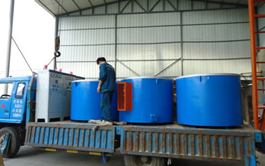 無(wú)錫客戶(hù)定制熔鋁爐